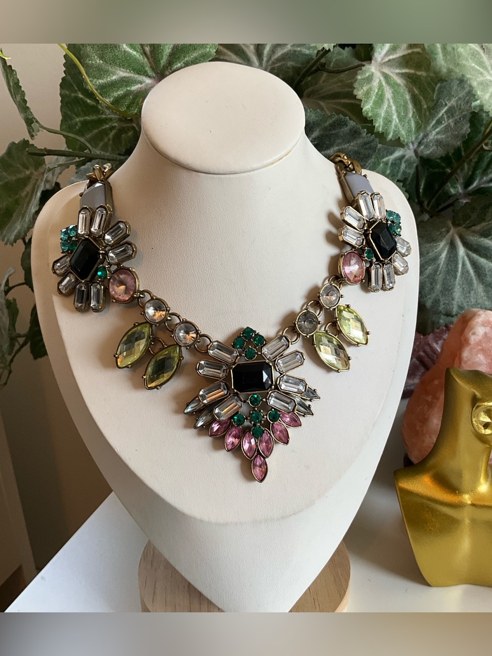 Multicolor Gorgeous Crystal Necklace